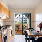 Casa Dos Salgados Apartment *