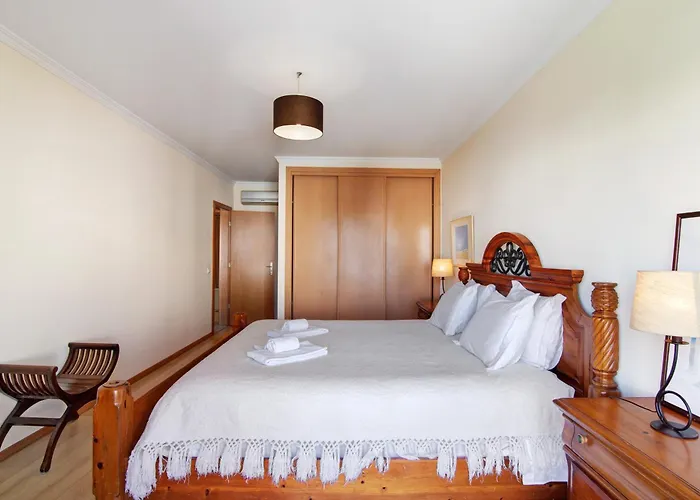 Casa Dos Salgados אלבופיירה