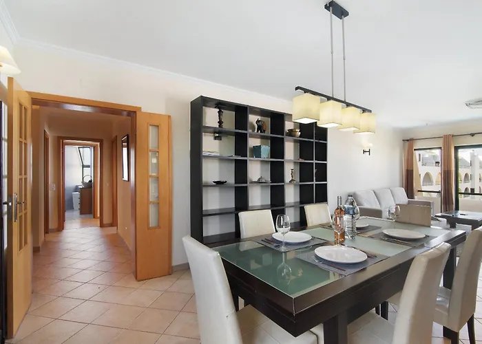 Casa Dos Salgados אלבופיירה